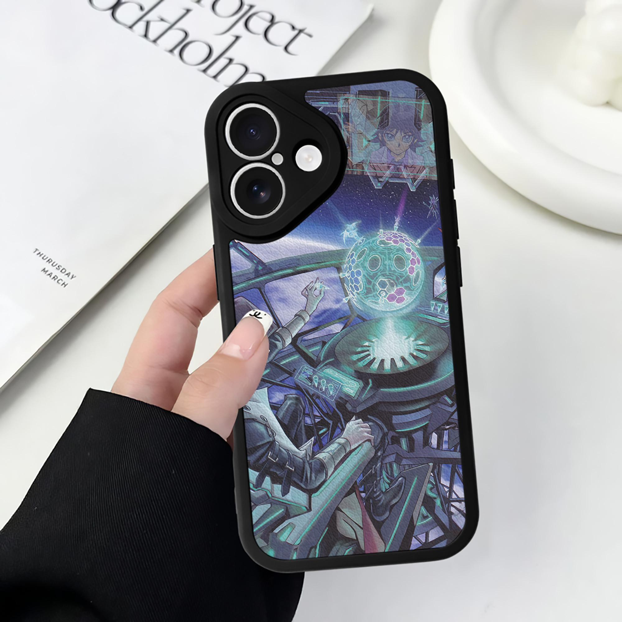 （画像用） 遊☆戯☆王 Yu-Gi-Oh! 【iPhone 16シリーズ対応】シリコンスマホケース（レザー調） 材質：シリコン